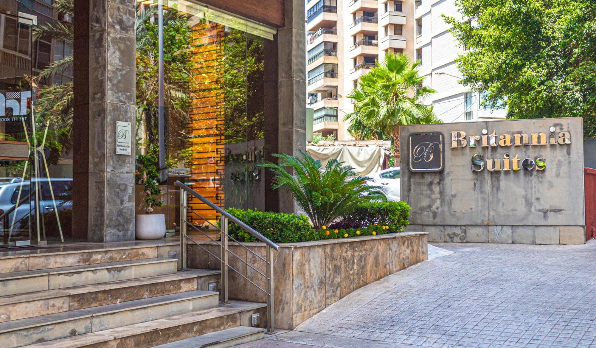 Britannia Suites Бейрут Екстериор снимка
