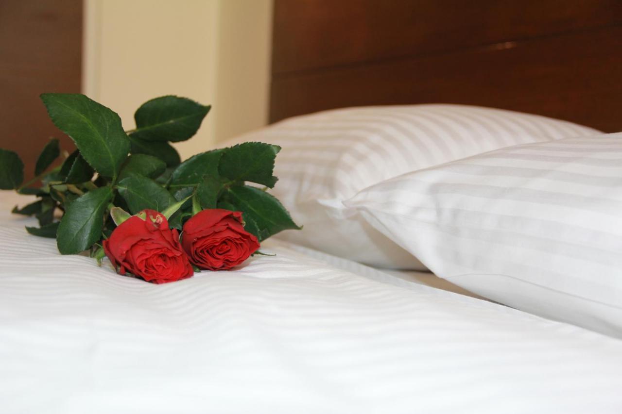 Britannia Suites Бейрут Екстериор снимка